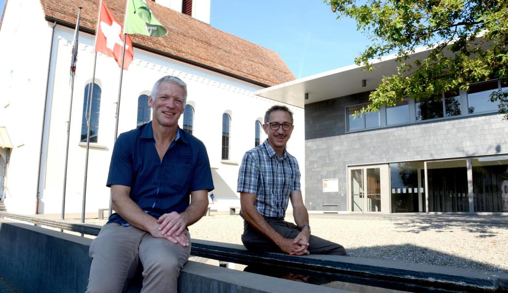 Markus Pfister (links) gibt das Präsidium der Katholischen Kirchgemeinde Kriessern Ende Jahr ab: «Seit ich weiss, dass Urs Wüst (rechts) sich zur Wahl stellt, habe ich ein gutes Gefühl.»