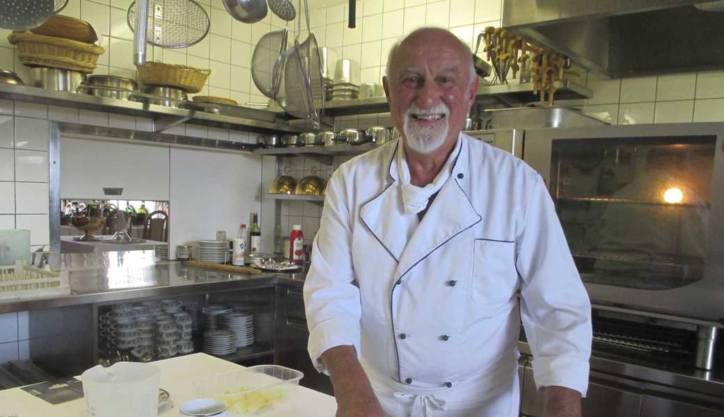 Sein Reich ist die Küche: Erich Högger arbeitet seit 65 Jahren mit Herzblut als versierter Koch 