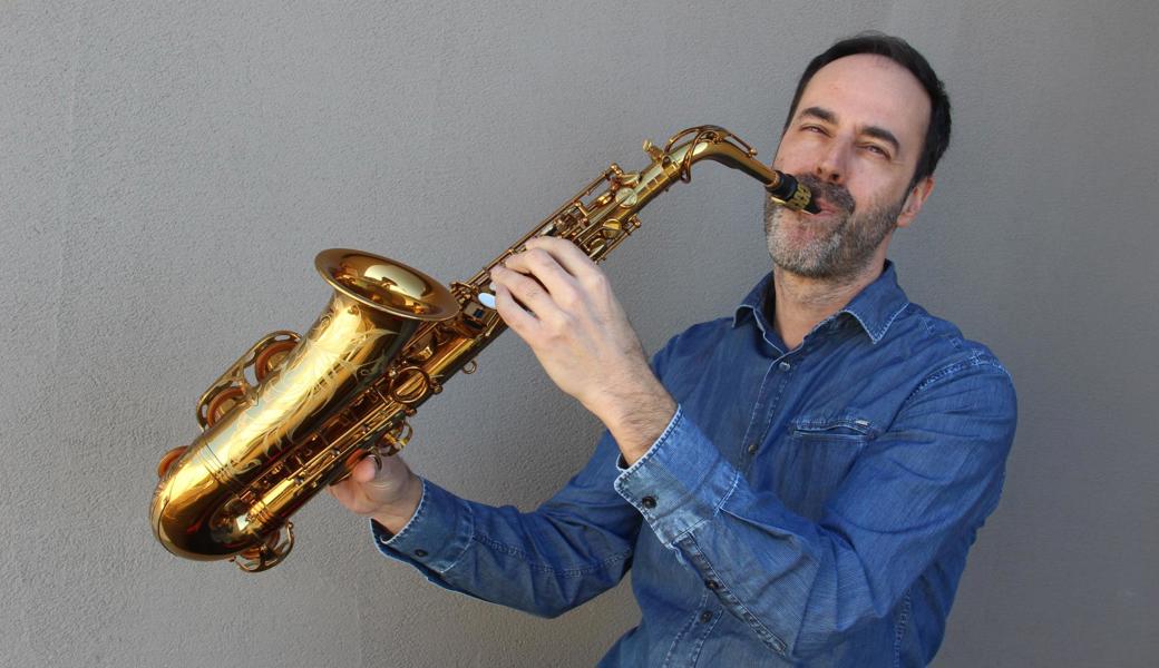 Verspielt, experimentierfreudig, spontan: Saxofonist Peter Lenzin.