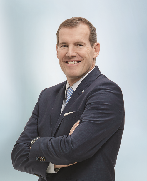 Roland Bartholet, Leiter Private Banking / Mitglied der Geschäftsleitung, roland.bartholet@alpharheintalbank.ch
