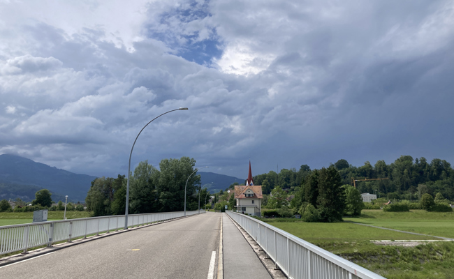 Die Rheinbrücke Montlingen-Koblach ist bald fertig saniert