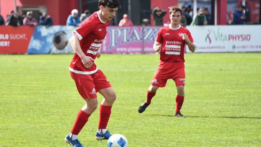Montlingen – im Bild Mittelfeldspieler Elia Baumgartner – empfängt den FC Winkeln.