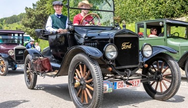 Oldtimer-Augenweide: Beim Treffen eines Ford-Klubs sind 100-jährige Autos zu sehen