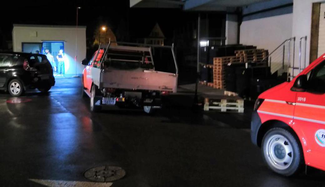 In der Nacht auf Samstag rauchte es aus der Trafostation beim "Rhydorf".