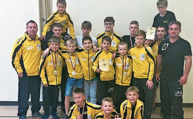 Kriessner Grossaufmarsch am ORV-Turnier