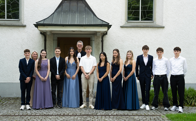 Kirchgemeinde feierte Konfirmation zum Thema:  «Vertrauen»