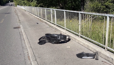 Fahrunfähiger verursacht Unfall, schleicht sich davon und wird in Weissbad gefasst