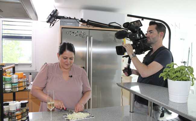 Im Fernsehen: Eine Bloggerin und ein Trompeter aus dem Rheintal kochen der Schweiz vor
