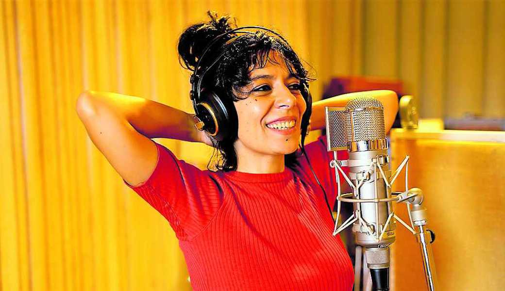 Die aus Apulien stammende Sängerin Miriam Netti entführt ihr  Publikum auf eine musikalische Italienreise.