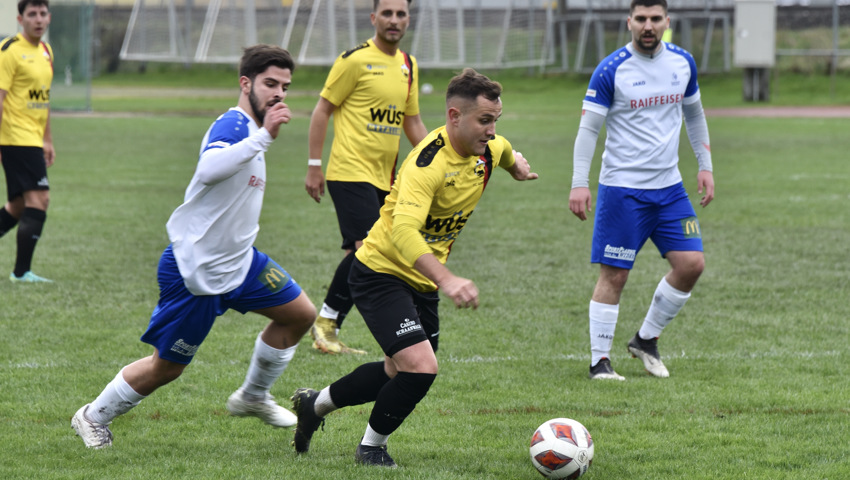 Altstätten (mit Stürmer Adis Hujdur, am Ball) will nach dem Sieg in St.Margrethen auch gegen den Leader punkten. Altstätten (mit Stürmer Adis Hujdur, am Ball) will nach dem Sieg in St.Margrethen auch gegen den Leader punkten.