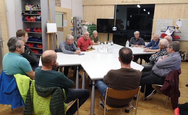 Flickstuba nimmt Konturen an