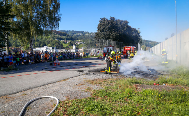 Feuerwehr St. Margrethen feiert Jubiläum mit spektakulären Einsatzübungen