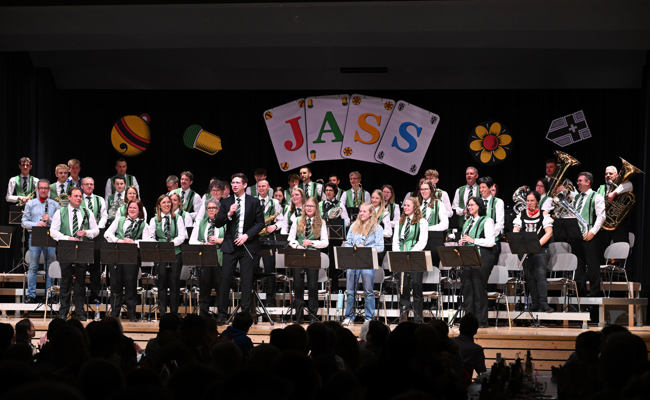 Von Roxette bis Schwyzerörgeli: Ein Abend voller Musik, Humor und viel Applaus