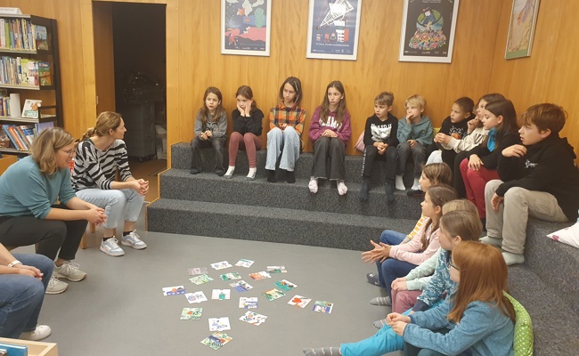 Träumen basteln und erleben in der Bibliothek