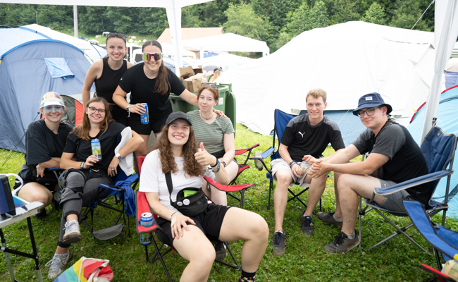 Das Openair startete mit einem Wettrennen um den besten Zeltplatz