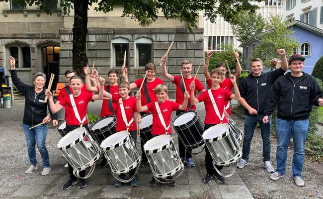 Zwei Kriessner Jungtambouren mit Auszeichnung
