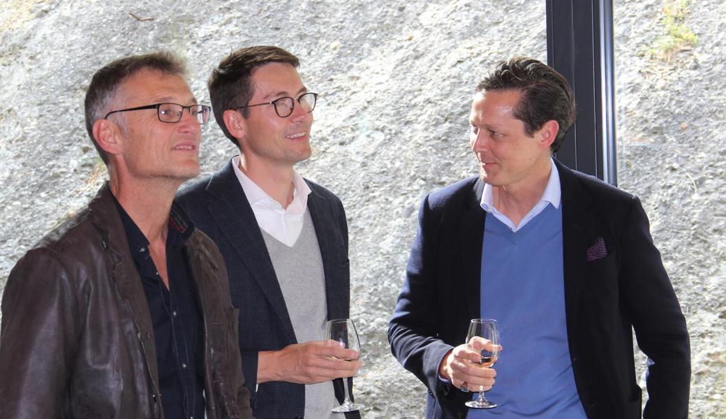 Urs Felber mit Karl Stadlers Söhnen Claude und Roger.