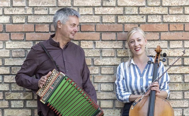 Duo Midnang musiziert auf Einladung des Kulturforums