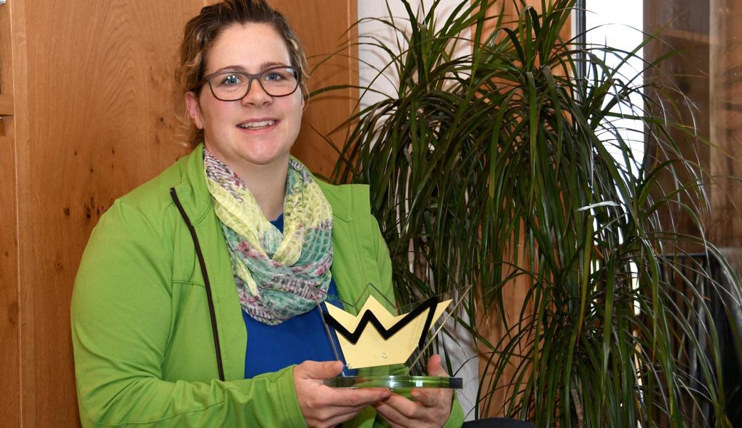 Carina Rohner ist Culinarium-Königin. Sie ist nach zwanzig Jahren die erste Frau, die die Königskrone tragen darf.  Carina Rohner ist Culinarium-Königin. Sie ist nach zwanzig Jahren die erste Frau, die die Königskrone tragen darf.