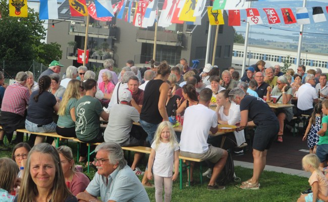 Wolfhalden feierte bereits am 31. Juli mit vielen Gästen in gemütlichem Rahmen