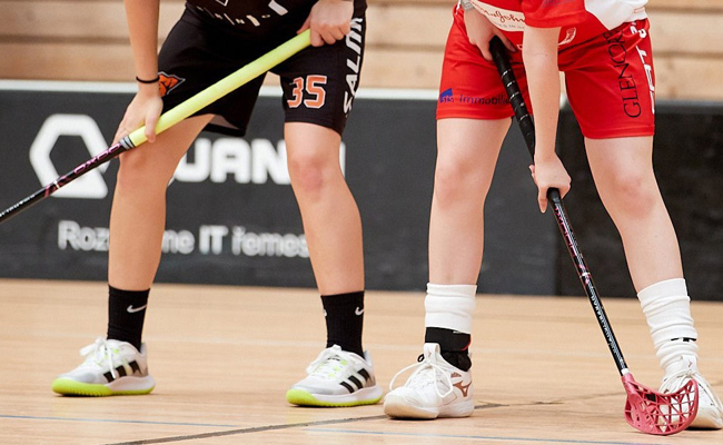 Nicht mehr an der Bande: Unihockeyverein suspendiert seinen verurteilten Trainer