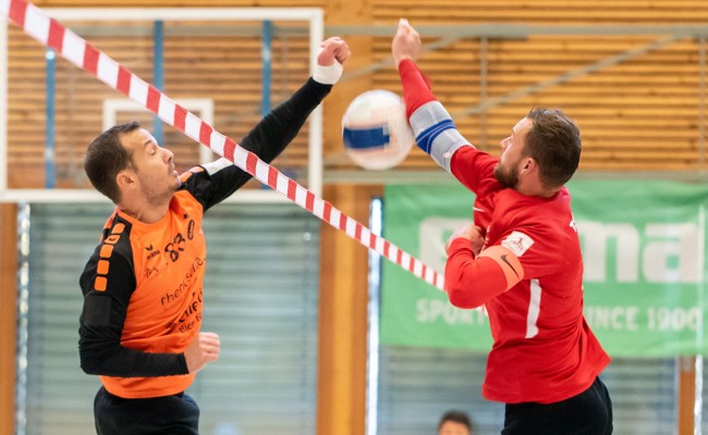 Widnauer Start in die NLA-Hallensaison mit Sieg und Niederlage