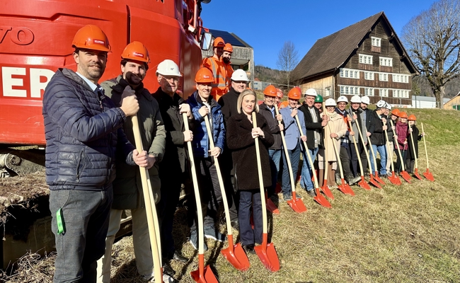 Die Webcam läuft schon: Baustart für neues Alterszentrum