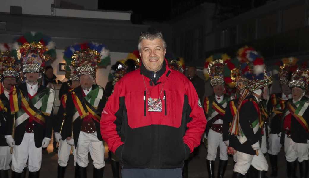 Alex Zenhäusern besuchte am Dienstag zum letzten Mal die Abendpolonaise der Röllelibutzen als OK-Präsident.