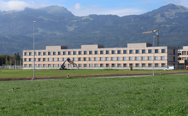 Problem hat sich verlagert: Ärger rund ums neue Bundesasylzentrum