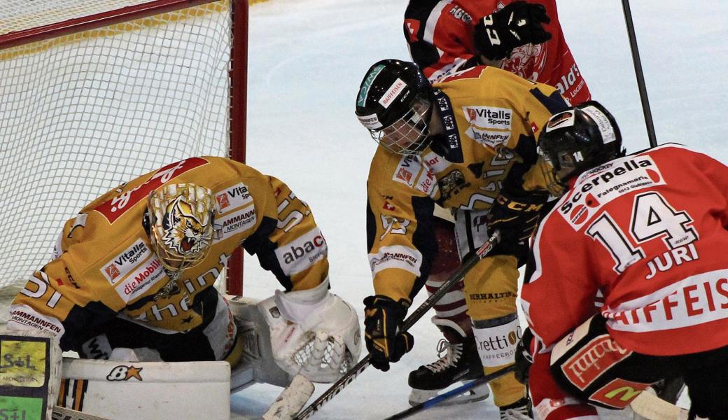 Die Rheintaler mussten am Mittwoch in Bellinzona oft ihr Gehäuse bewachen. Siebenmal brachten die Tessiner den Puck ins Tor. 