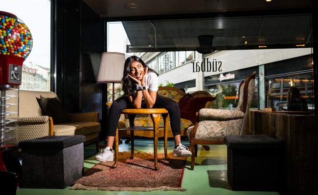 Reena Krishnaraja: «Comedy darf unangenehm sein»