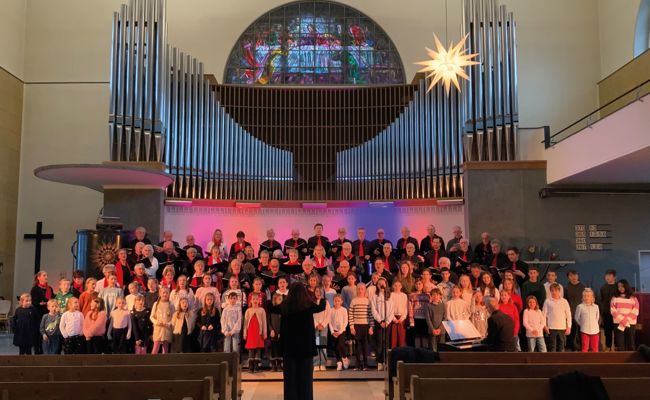 «Häädler Chöre singen im Advent»