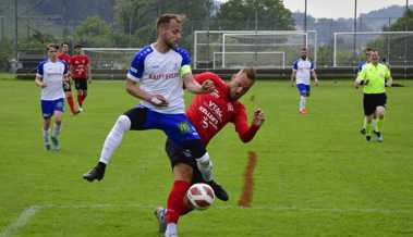 Für die Rheintaler Fussballclubs geht's in den letzten drei Runden nur um die goldene Ananas