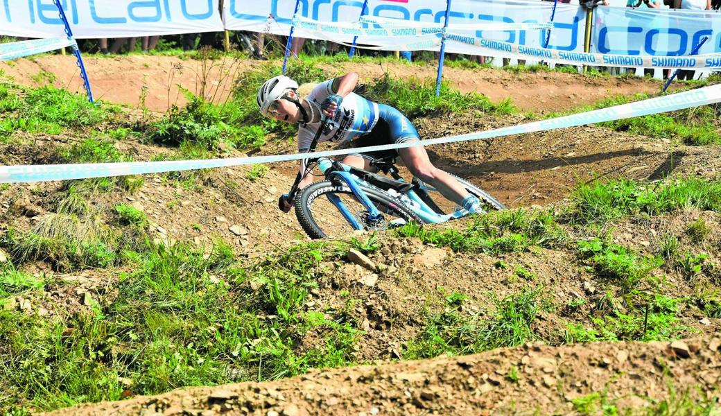 Jolanda Neff konnte in Lenzerheide ihr Anfangstempo nicht durchziehen. Im Gesamtweltcup baute sie aber die Führung aus.