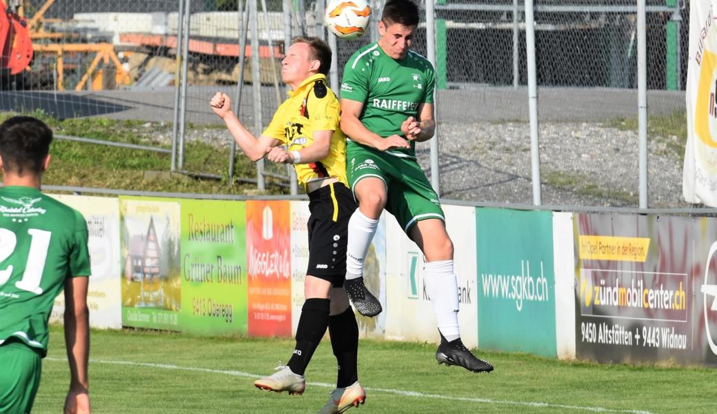 Ein am Sonntag mögliches Duell: Altstättens Sandro Walt (links) gegen seinen früheren Mitspieler Björn Ergens.