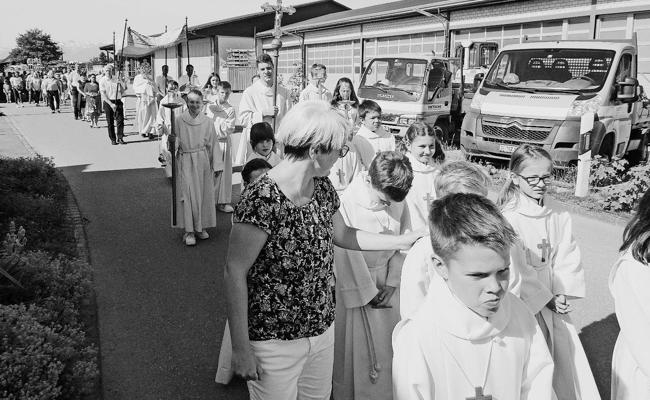 Fronleichnamsgottesdienst mit Prozession