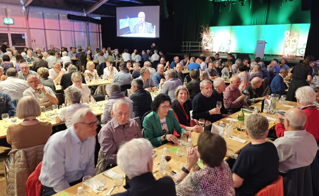 Mitglieder des HEV Oberrheintal tagten an der Rhema
