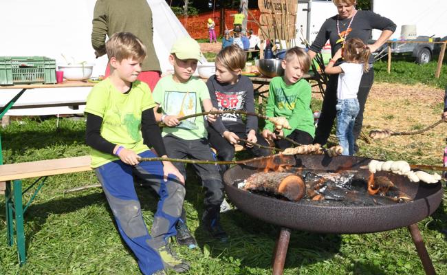 Ein Besuch im Tipidorf ob Berneck
