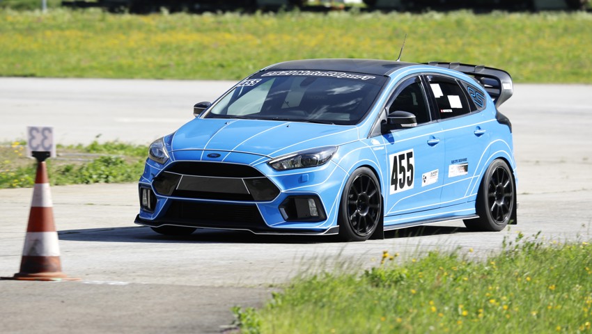 Yannic Hofstetter verpasste in seinem Ford Focus RS den Sieg um 0:03 Sekunden.