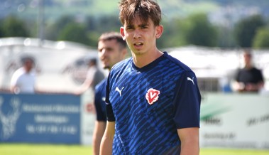 Profivertrag für den Rebsteiner Fussballer Luca Celentano