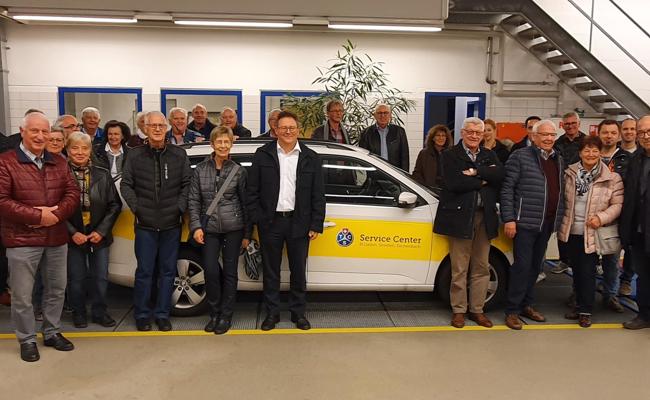 TCS Rorschach-Rheintal besichtigt Service-Center St. Gallen