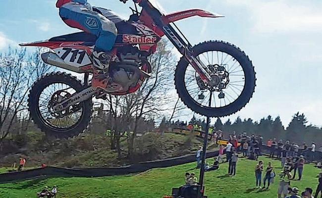 Rheintaler Motocrosser im Hoch