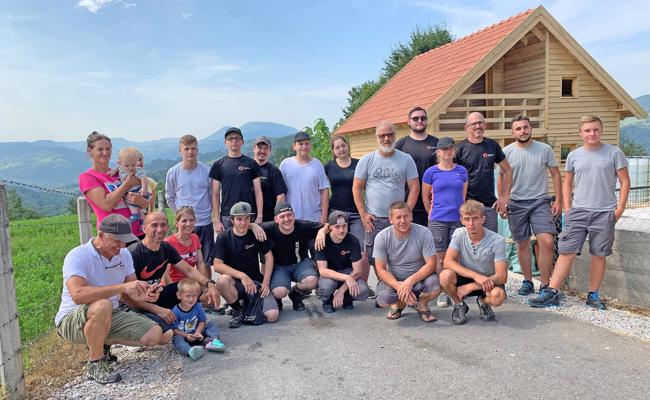 Lernende halfen beim Hausbau in Bosnien