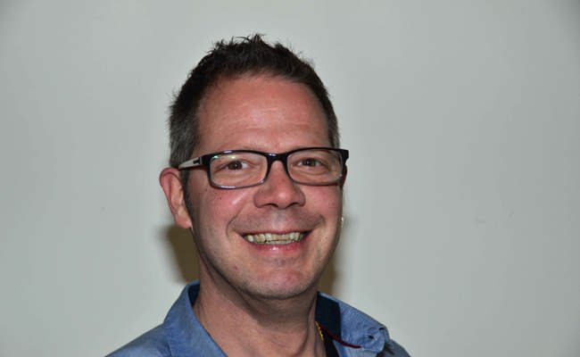 Zwei Kirchgemeinden suchen eine Pfarrperson, im Marbach betreut derweil Renato Tolfo das Pfarramt