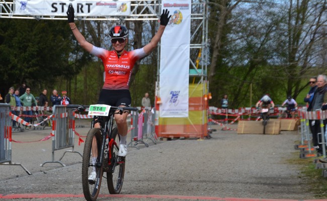 Sirin Städler und Thomas Litscher dominieren den Auftakt des Alpencups in Arbon