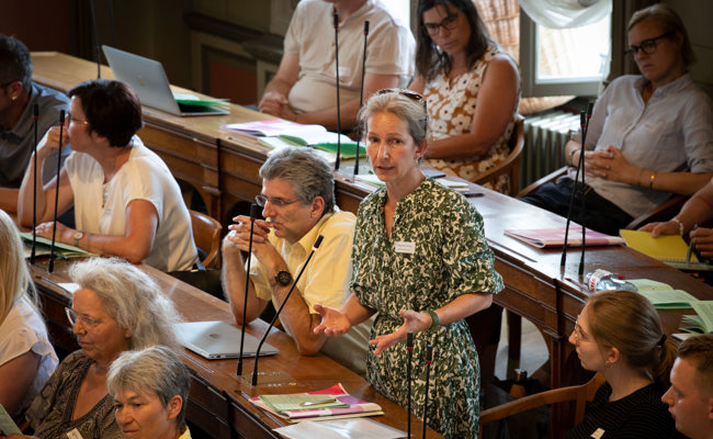 Katja Roelli ist mit der Antwort des Kirchenrates zum Lehrkraftmangel nicht zufrieden