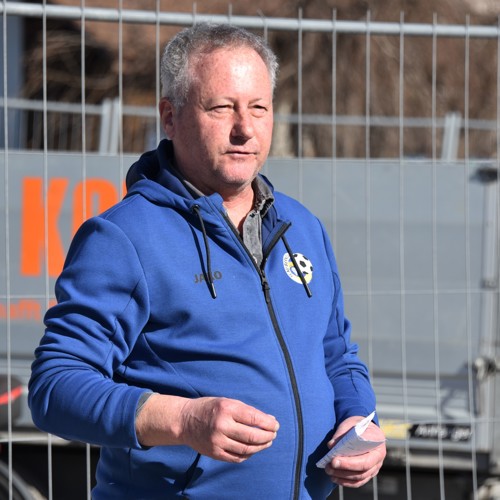 «Es gab Teams, die sich in der Clubbeiz umziehen mussten. Das ist nun vorbei», sagt Ernst Graf, Präsident FC Au-Berneck 05 «Es gab Teams, die sich in der Clubbeiz umziehen mussten. Das ist nun vorbei», sagt Ernst Graf, Präsident FC Au-Berneck 05