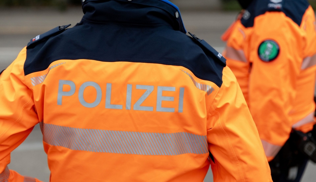 Führerausweis weg: 82-Jähriger fuhr über Mittelinsel