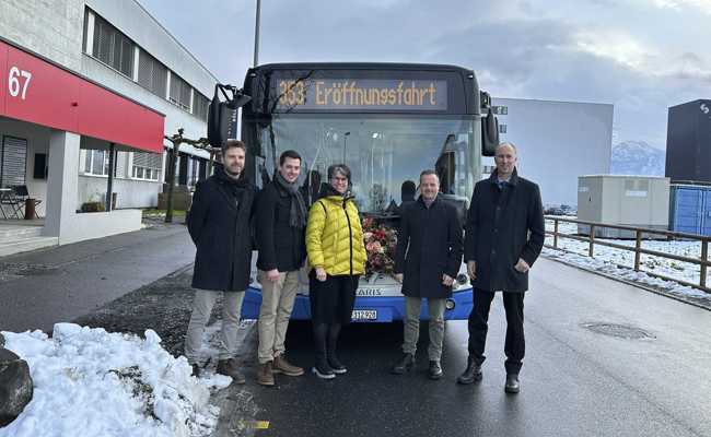 Neue Buslinien zum Industriegebiet binden Hunderte Arbeitsplätze an den öffentlichen Verkehr an