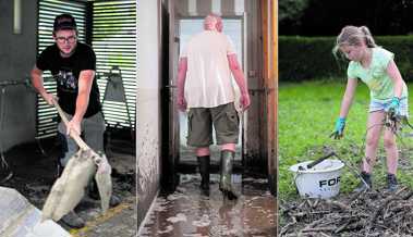 Vollgesaugte Akten im Gemeindehaus mussten nach dem Unwetter schockgefroren werden